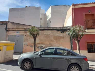 Lands and plots for sale in Aspe Centro