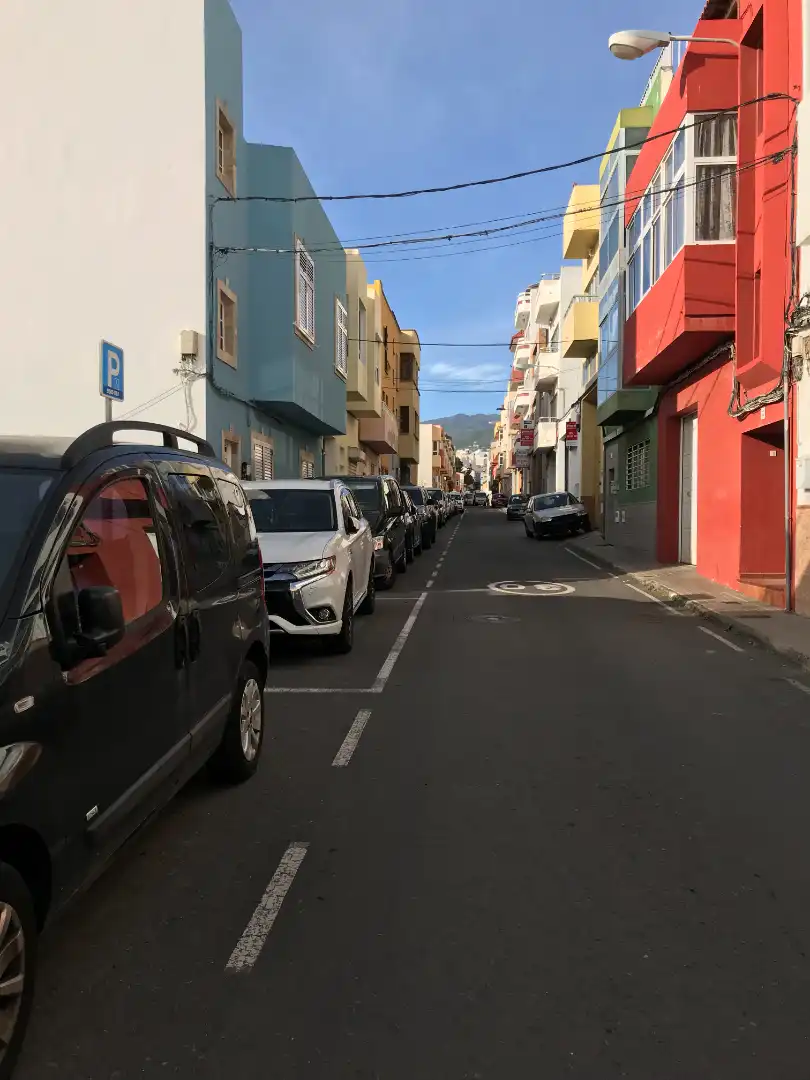 Vista exterior de Casa adosada en venta en Telde con Terraza