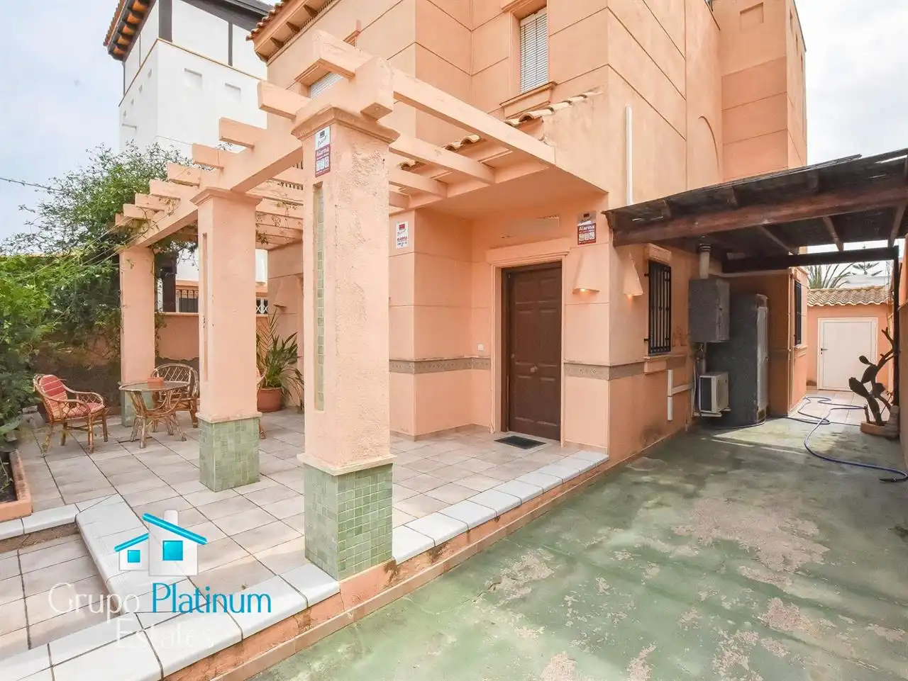 Detached house with garden for sale in San Juan de los Terreros, imagen 3