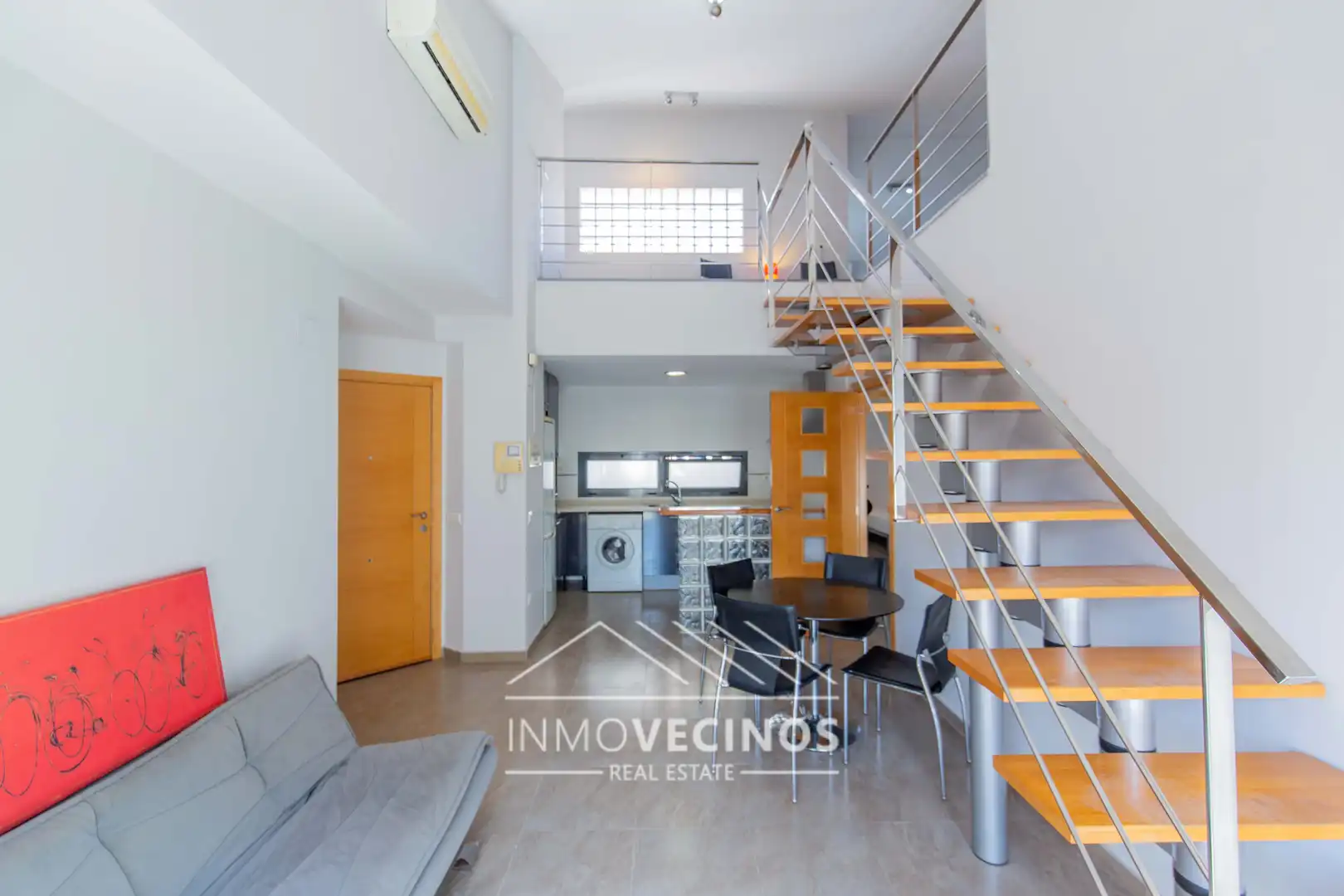 Sala d'estar de Dúplex de lloguer en Valencia amb Moblat