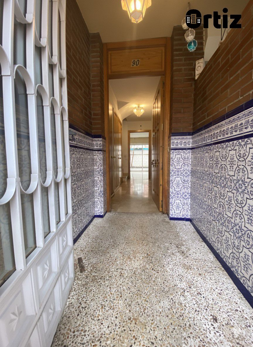 Casa adosada en venta en Torrejón de Ardoz con Calefacción, Parquet y Terraza