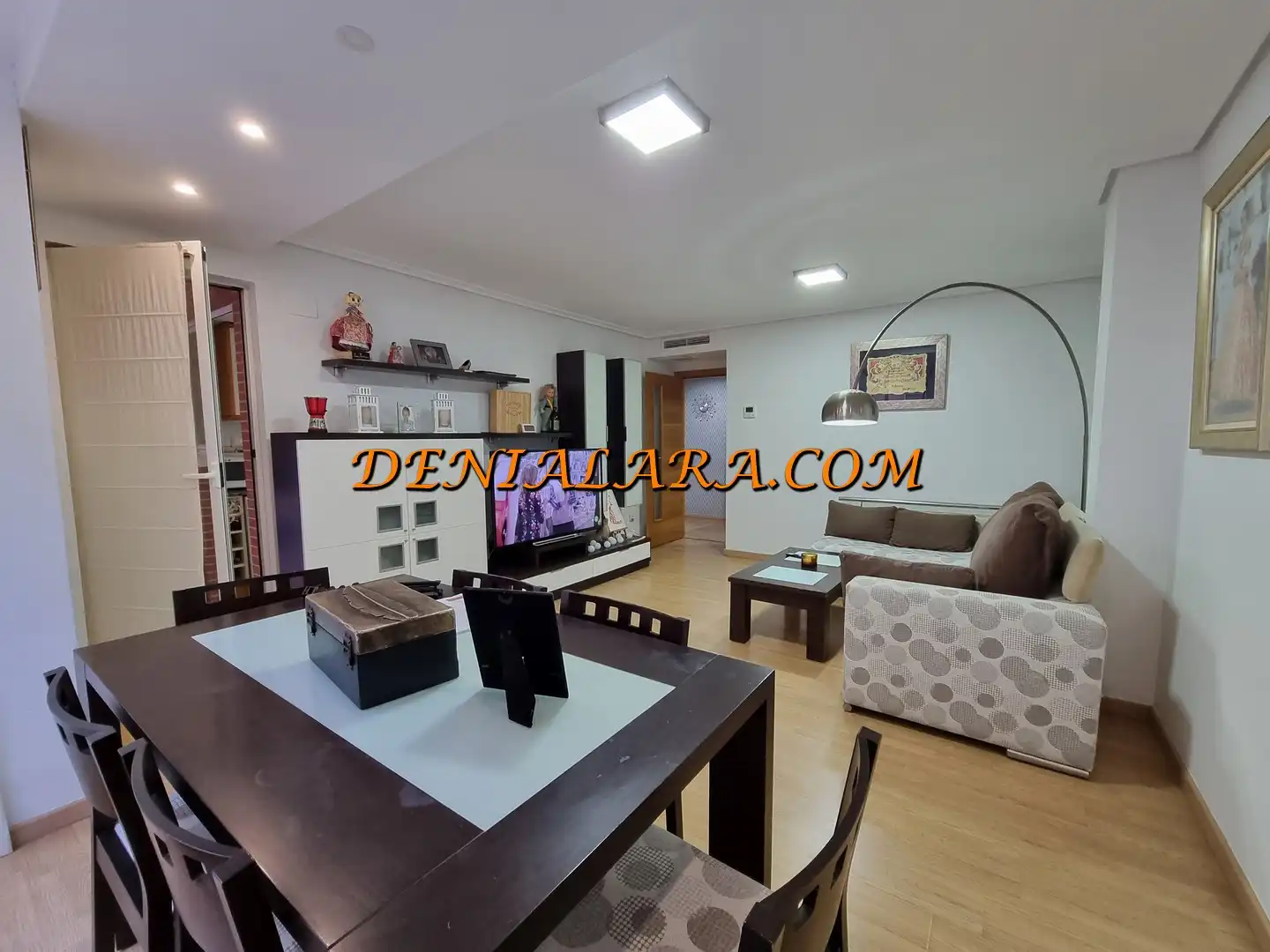 Flat for sale in Dénia  with Air Conditioner, Terrace and Storage room