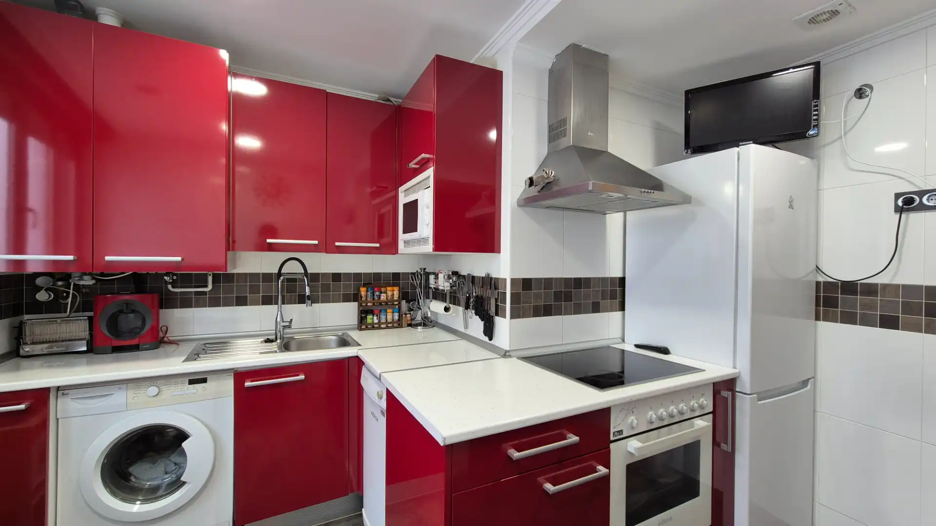 Kitchen of Duplexes for sale in Palencia  with Heating, Parquet flooring and Storage room