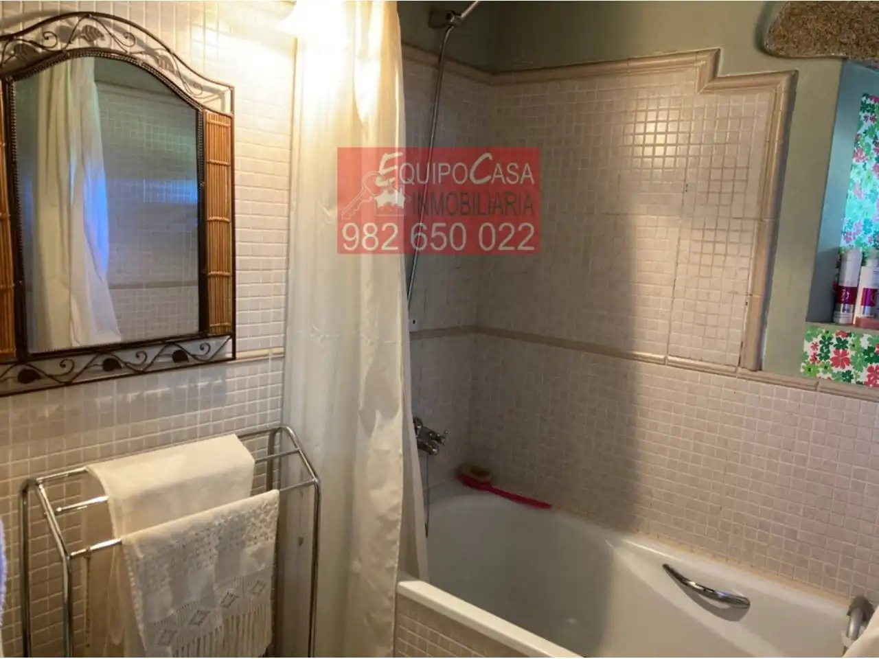 Baño de Casa o chalet en venta en Lugo con Calefacción, Jardín privado y Terraza
