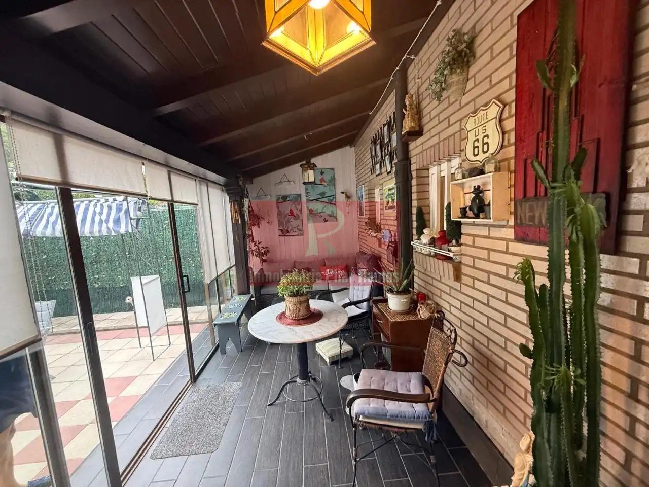 Terrassa de Casa o xalet en venda en San Andrés del Rabanedo amb Calefacció, Jardí privat i Terrassa