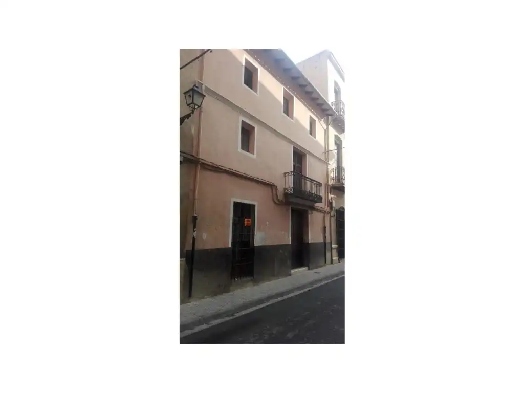 Casa en venta en Calle Beat Nicolau Factor 15