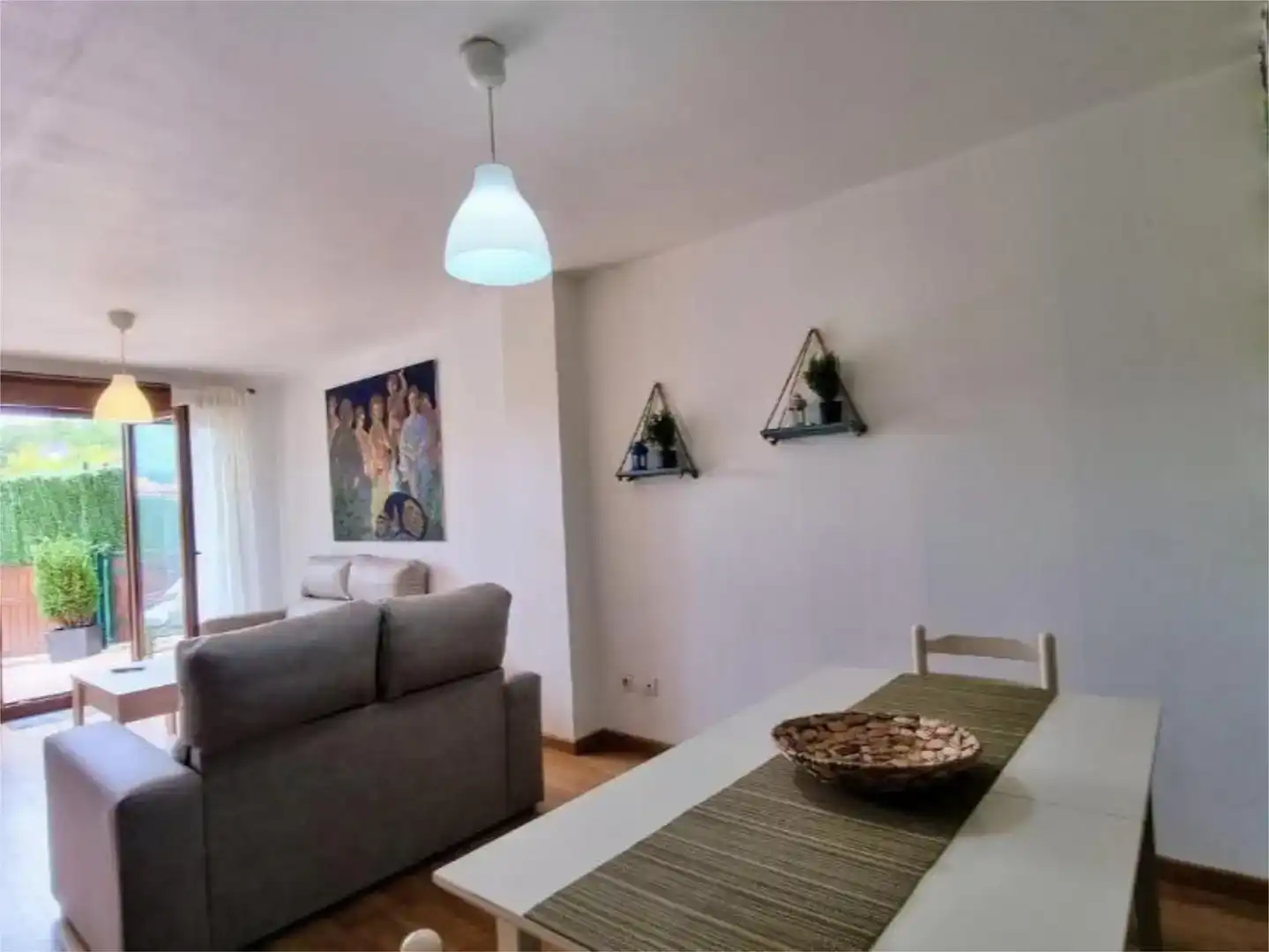 Living room of Flat for sale in Llanes  with Private garden, Parquet flooring and Furnished