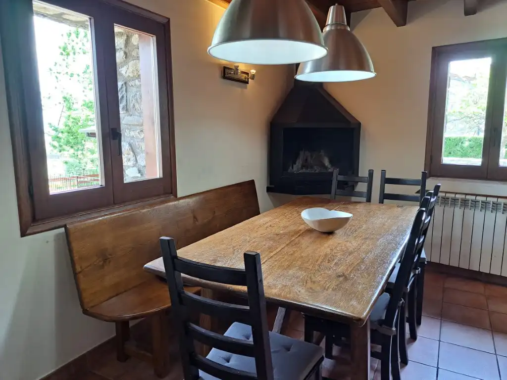 Houses for rent in Carrer Mossèn Cinto Verdaguer, 5, Das