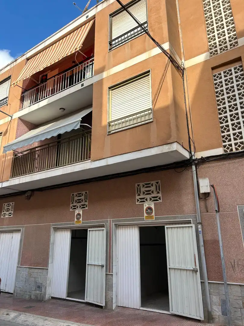 Local en venta en Calle RAMON Y CAJAL, 29, Norte