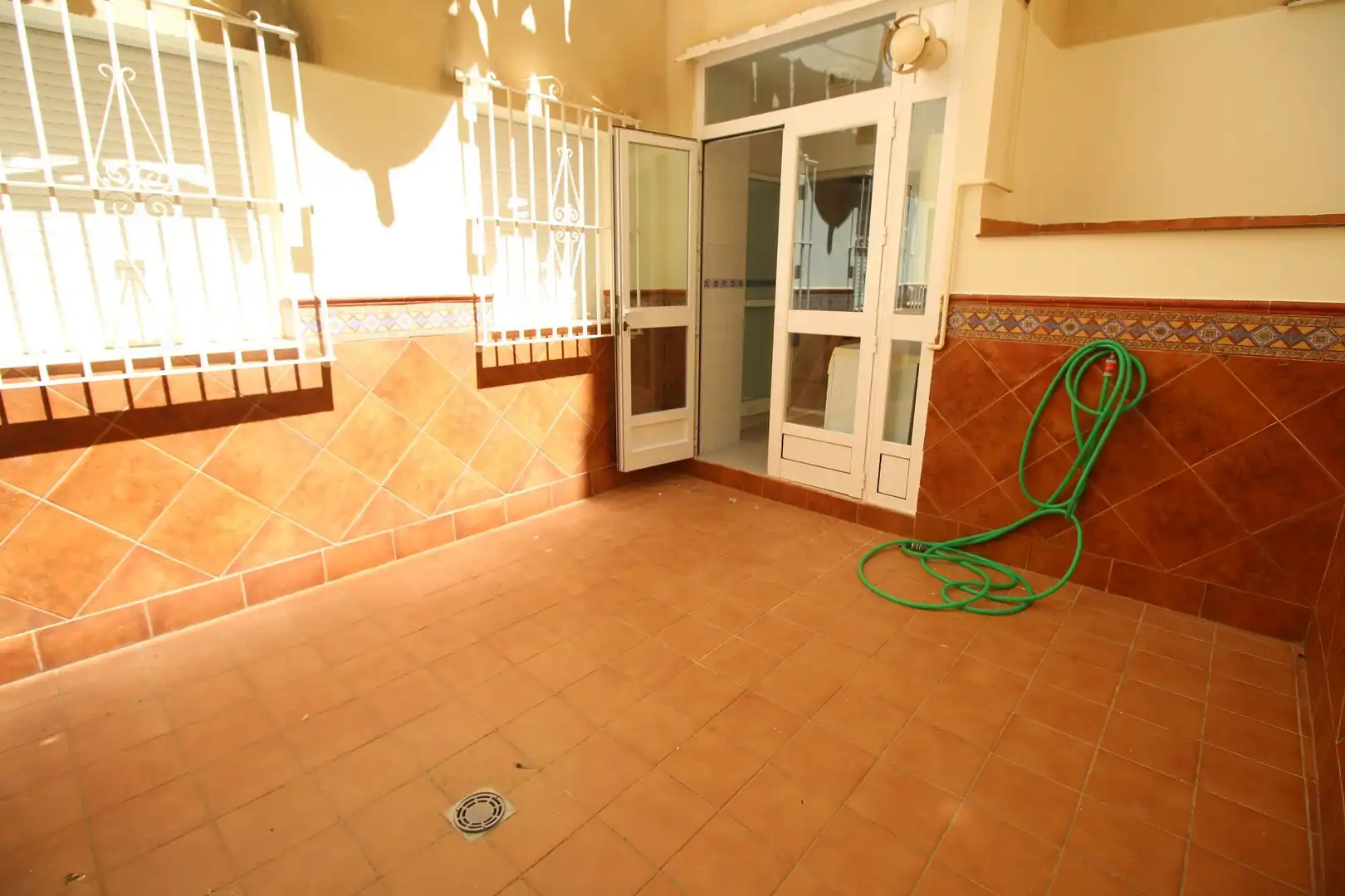Wohnung zur Miete in Málaga mit Klimaanlage, Heizung und Terrasse
