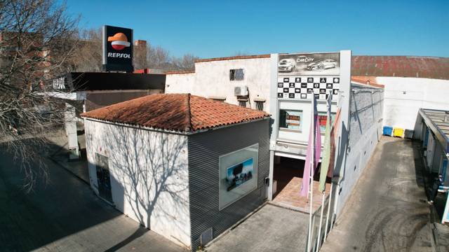 Nave industrial en Alquiler en Carrer de Sant Adrià en El Bon Pastor