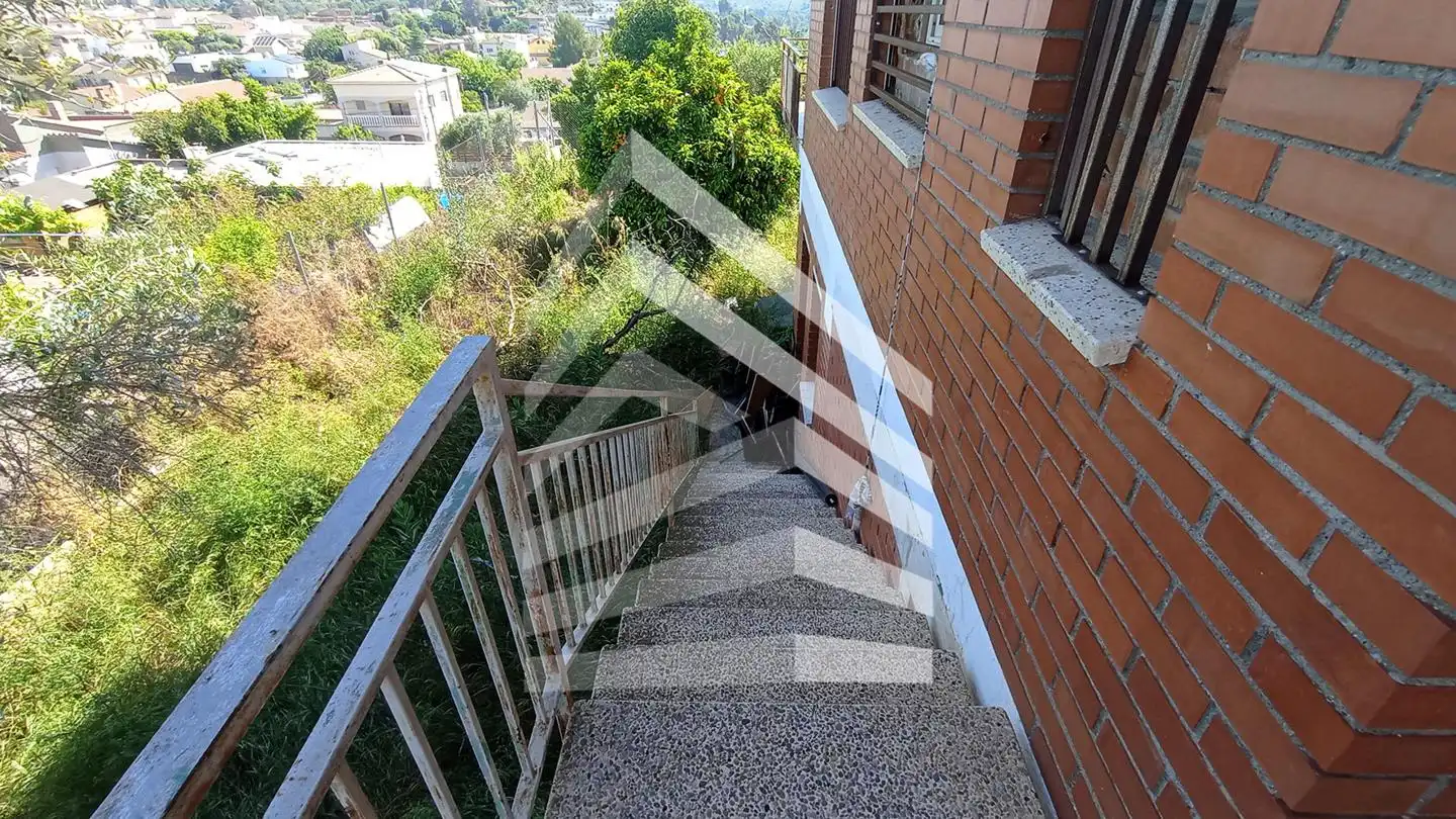 Balcony of Houses for sale in Masquefa  with Private garden and Balcony