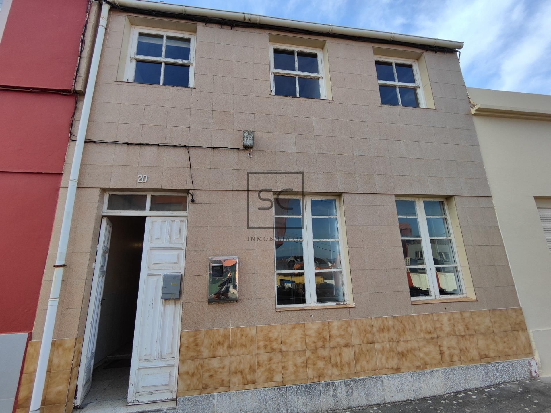 Exterior view of Single-family semi-detached for sale in Ferrol  with Terrace