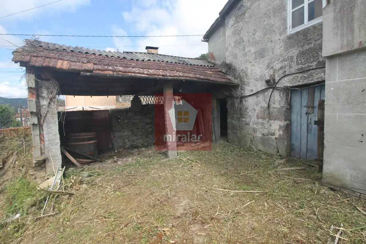 Casa o chalet en venta en Ponteareas con Calefacción y Jardín privado