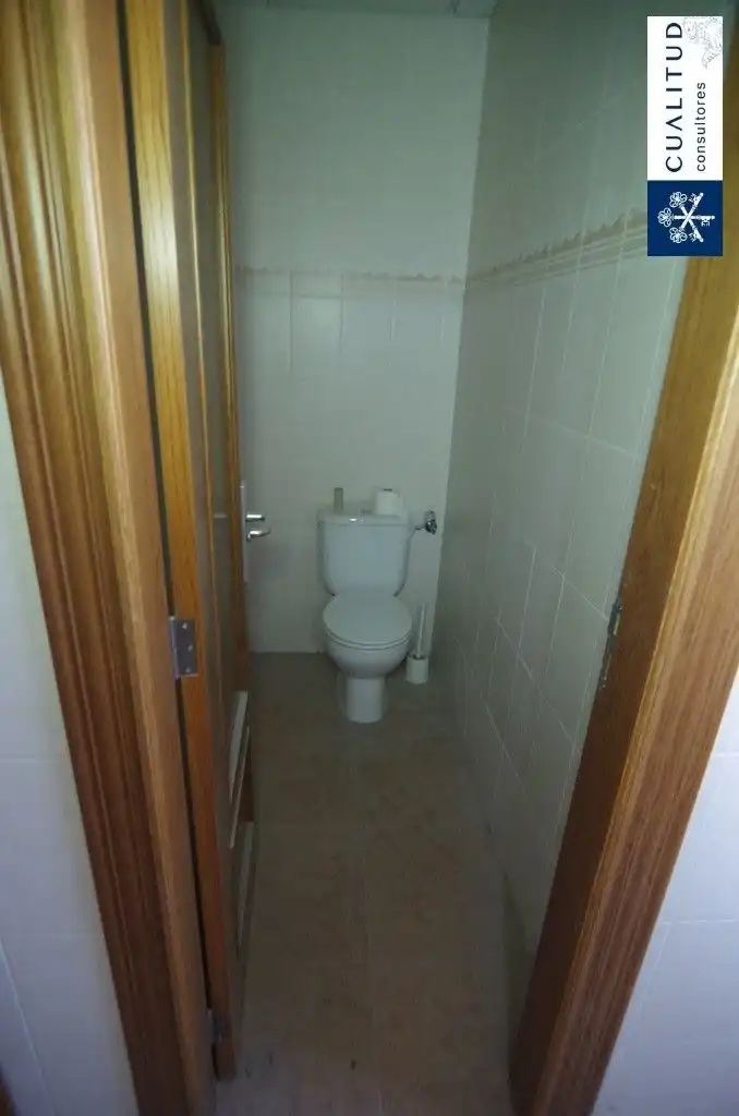 Baño de Nave industrial en venta en Almazora / Almassora