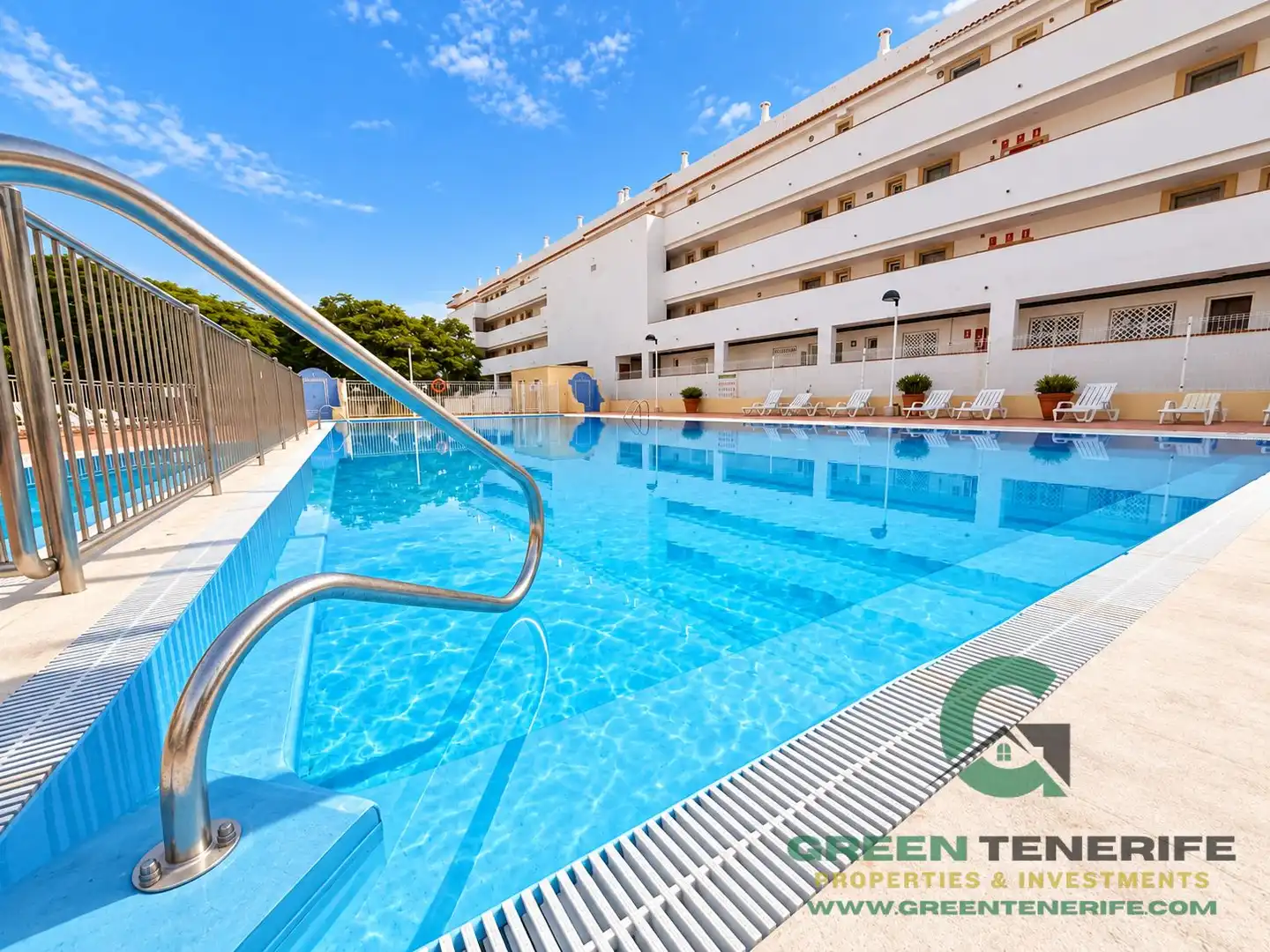 Swimming pool of Flat for sale in Adeje  with Terrace and Storage room