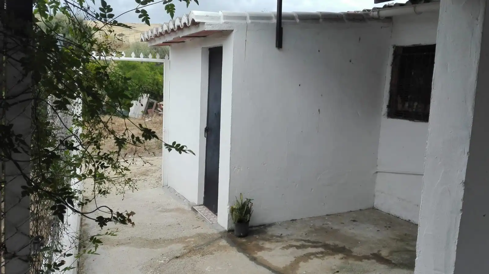 Vista exterior de Casa o xalet en venda en Pizarra amb Calefacció, Jardí privat i Terrassa