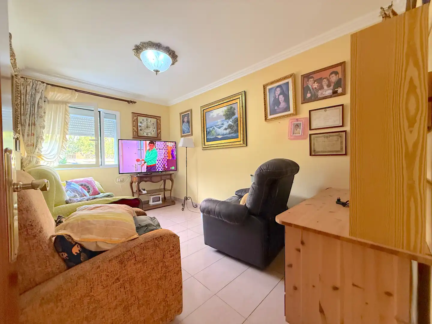 Sala de estar de Piso en venta en San Cristóbal de la Laguna con Jardín privado, Terraza y Trastero