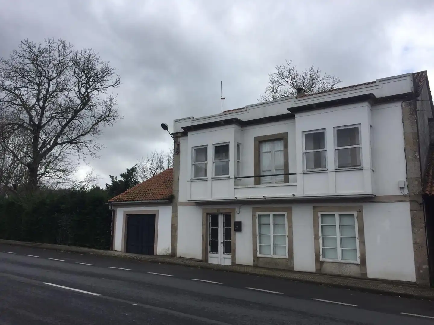 Maison rustique avec jardin à vendre à Lalín