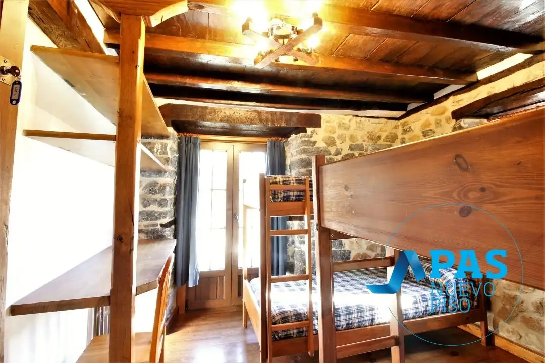 Bedroom of Houses for sale in Camaleño  with Heating, Private garden and Terrace