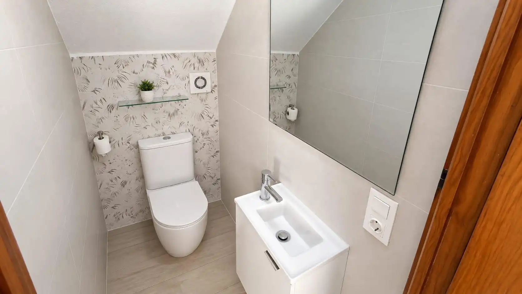 Bathroom of Houses for sale in La Nucia  with Private garden, Terrace and Furnished
