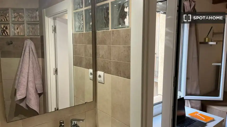 Piso en alquiler en Ciutat Vella, imagen 4
