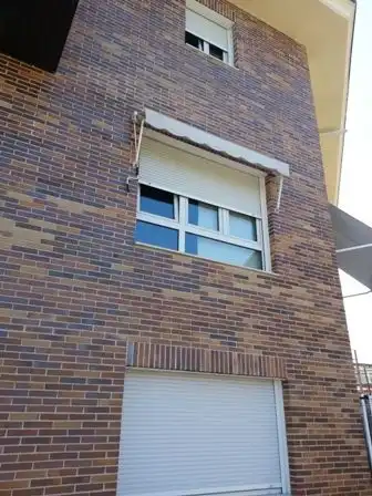Vista exterior de Estudi de lloguer en Pozuelo de Alarcón amb Calefacció, Jardí privat i Parquet