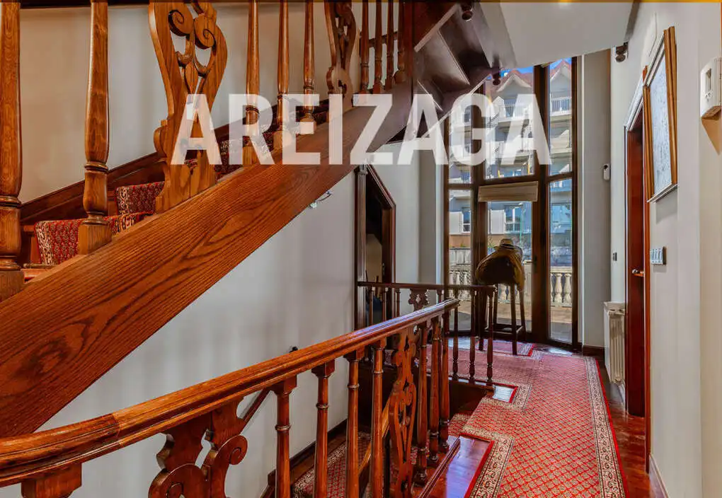Casa o xalet en venda en Donostia - San Sebastián  amb Aire condicionat, Calefacció i Terrassa