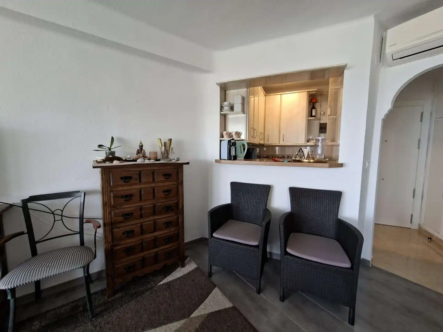 Living room of Study for rent in Algarrobo  with Air Conditioner, Swimming Pool and Furnished