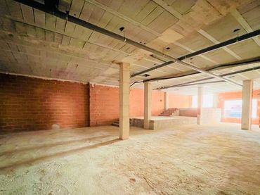 Business premises for sale in Pinar del Advocat - Cometa