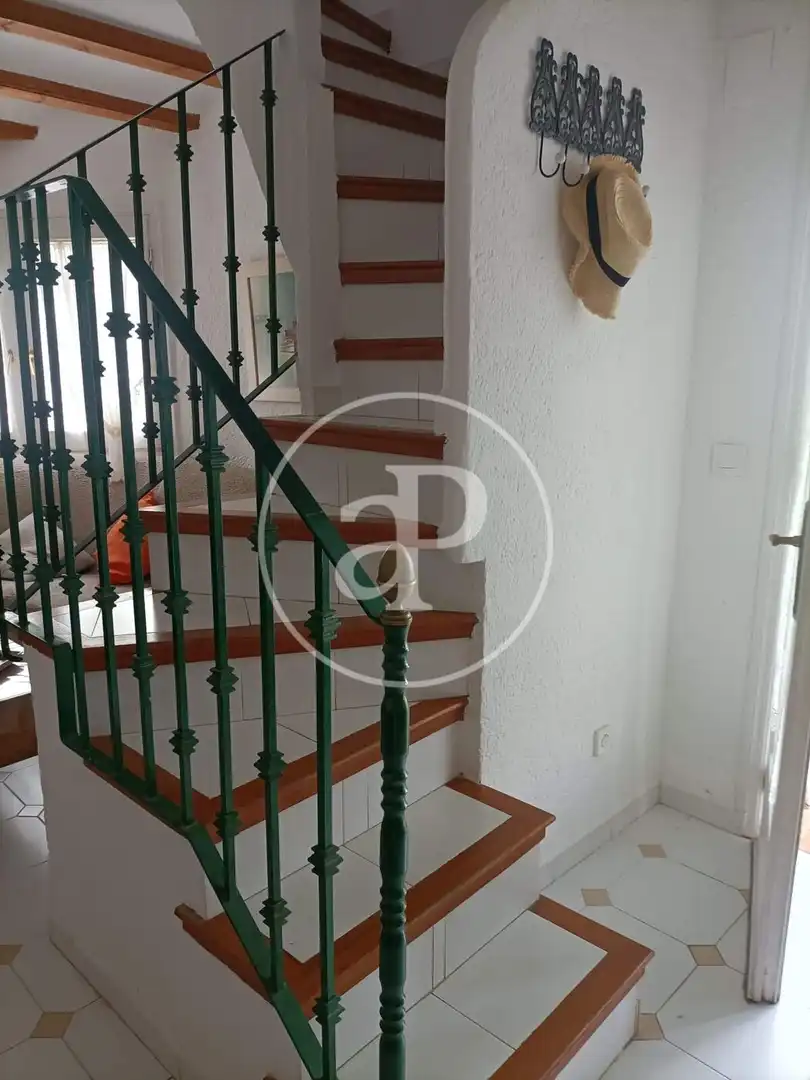House with pool to rent in Carrer Ulisses, imagen 14