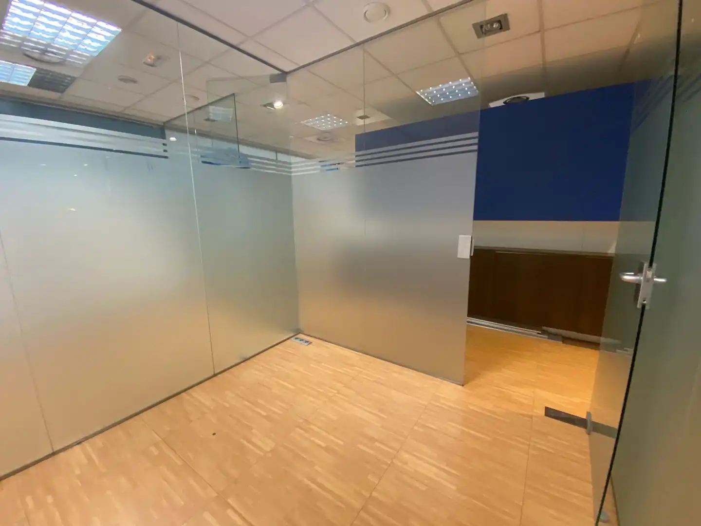 Local comercial en venta en Carrer de Josep Puig i Cadafalch, imagen 27