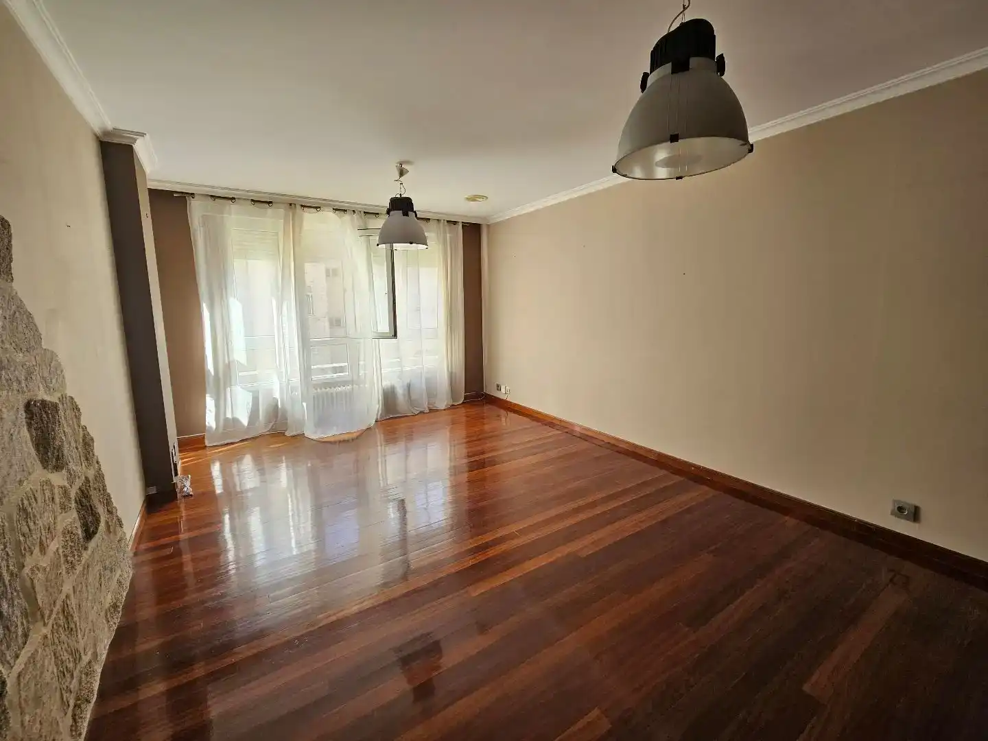 Sala d'estar de Pis en venda en Pontevedra Capital 