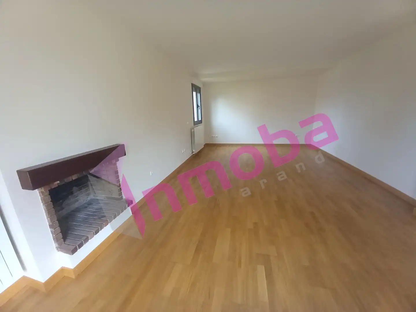 Sala de estar de Casa o chalet en venta en Aranda de Duero con Jardín privado, Parquet y Terraza