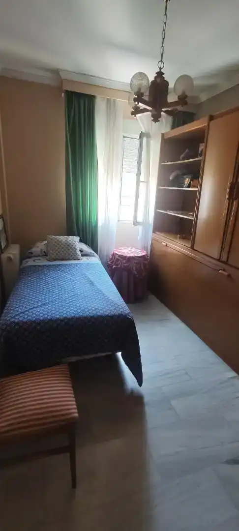 Dormitori de Dúplex de lloguer en Granada amb Moblat, Forn i Rentadora