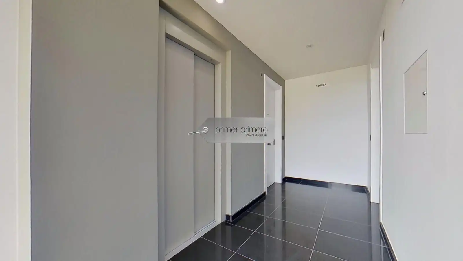 Piso en venta en Europa, La Girada