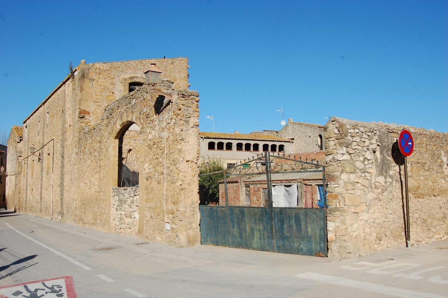 Vista exterior de Edifici en venda en Forallac