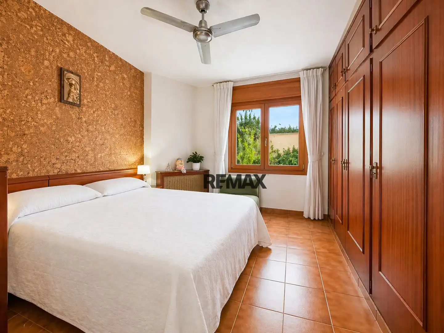 Schlafzimmer von Gebäude zum Verkauf in Roses