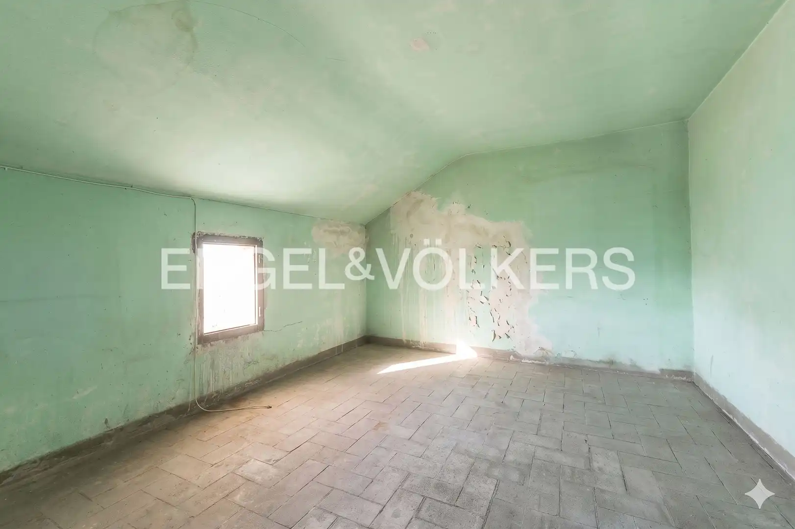 Houses for sale in El Prat de Llobregat  with Heating, Private garden and Terrace