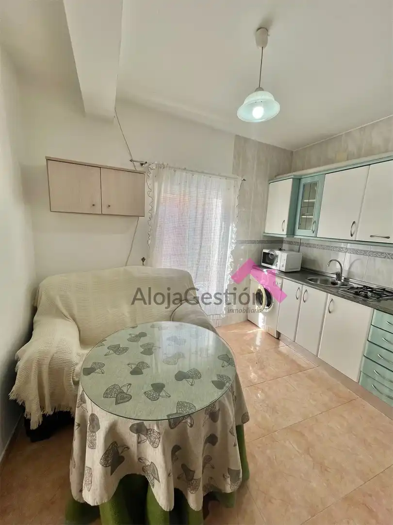 Flat for rent in Calle Rincón de la Magdalena, Centro Ciudad