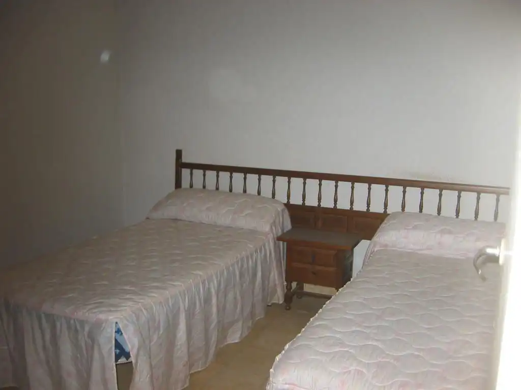 Habitación de Casa adosada en venta en Navalosa
