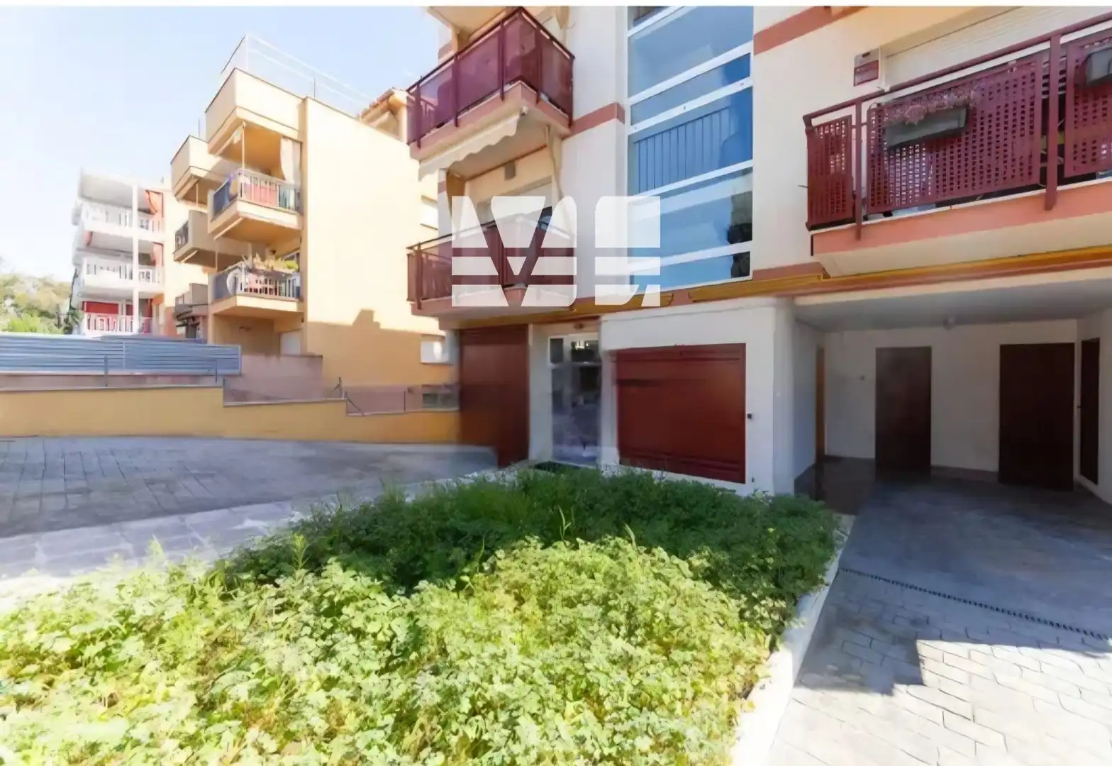 Vista exterior de Piso en venta en Cunit con Aire acondicionado, Calefacción y Terraza