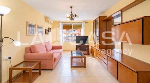 Foto 2 de Piso en venta en Avinguda del Doctor Peset Aleixandre, Torrefiel, Valencia Capital