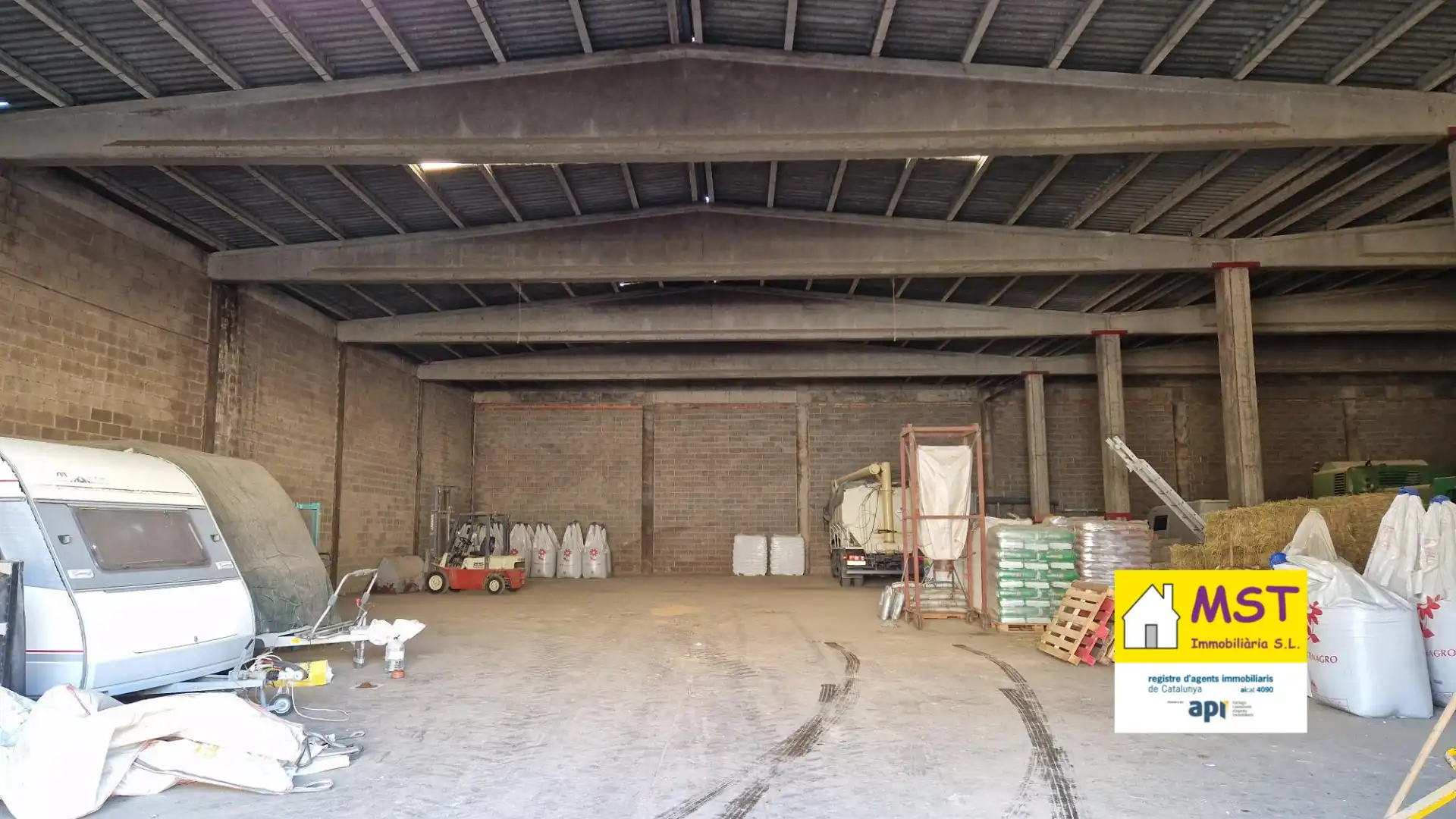 Nau industrial de lloguer a Carrer Segre, imagen 4