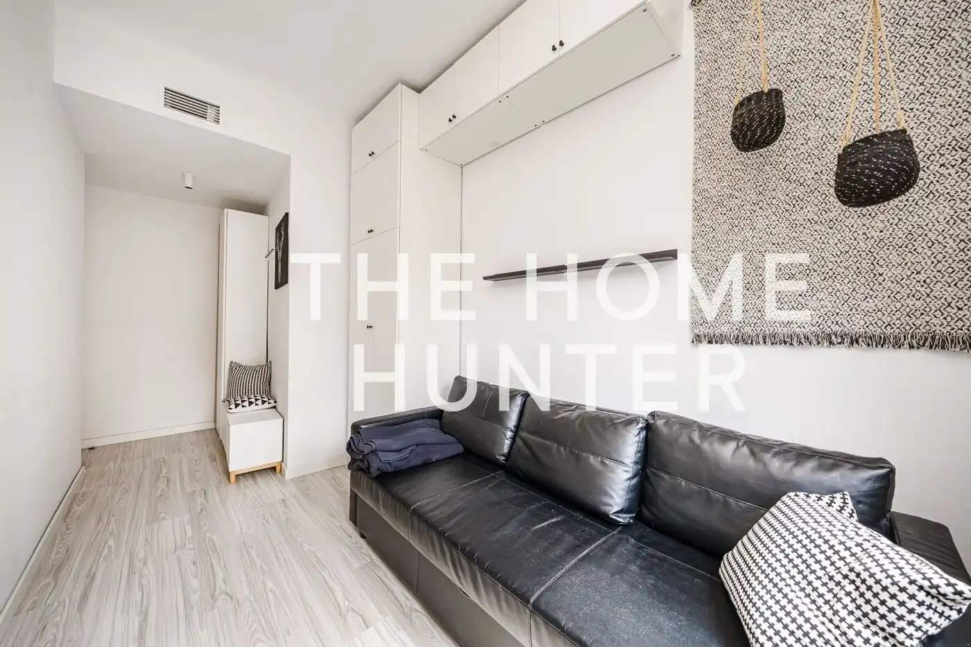 Living room of Flat for rent in Madrid  with Air Conditioner, Heating and Furnished