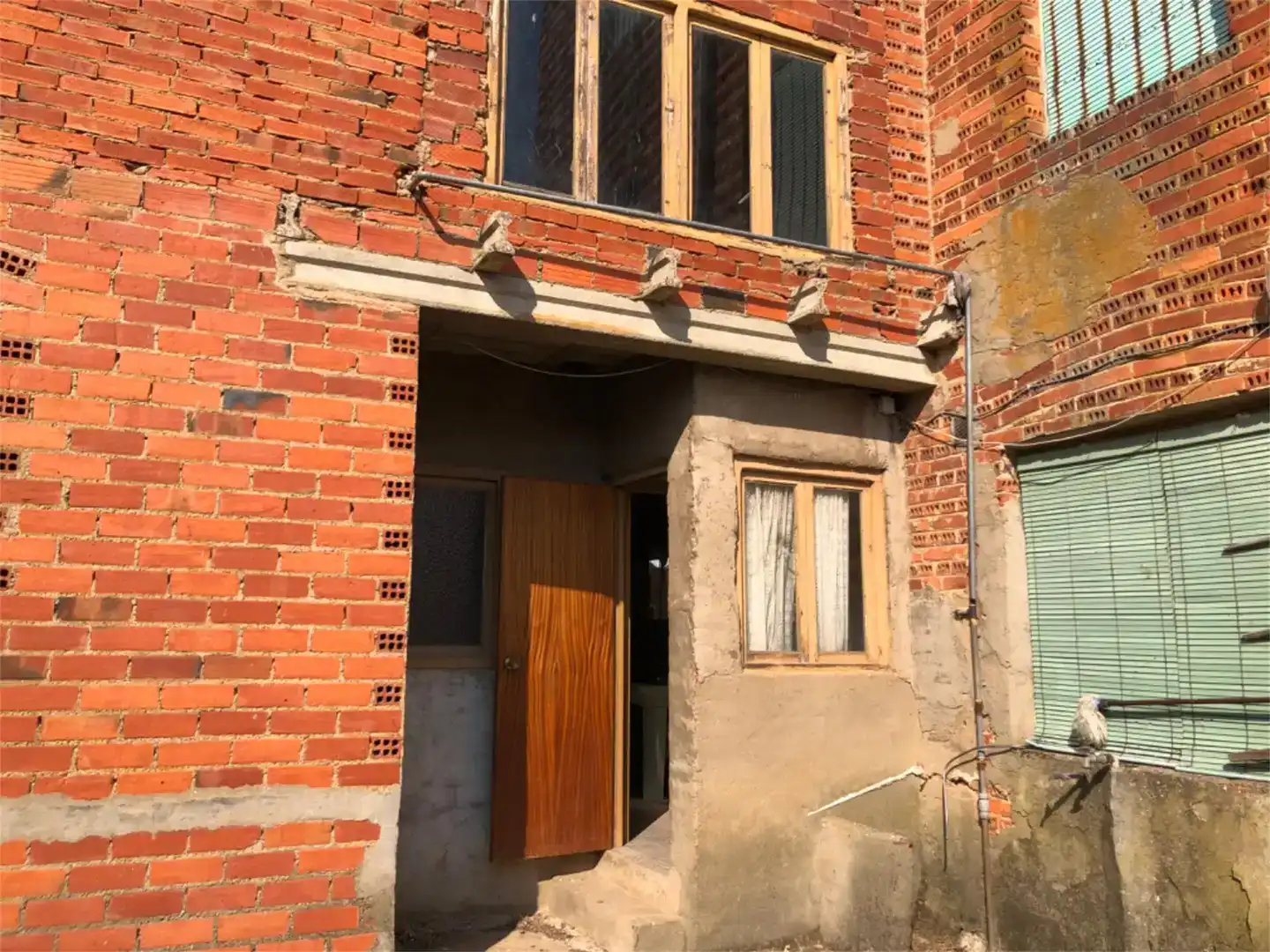 Vista exterior de Casa adosada en venda en Bustillo del Páramo, León