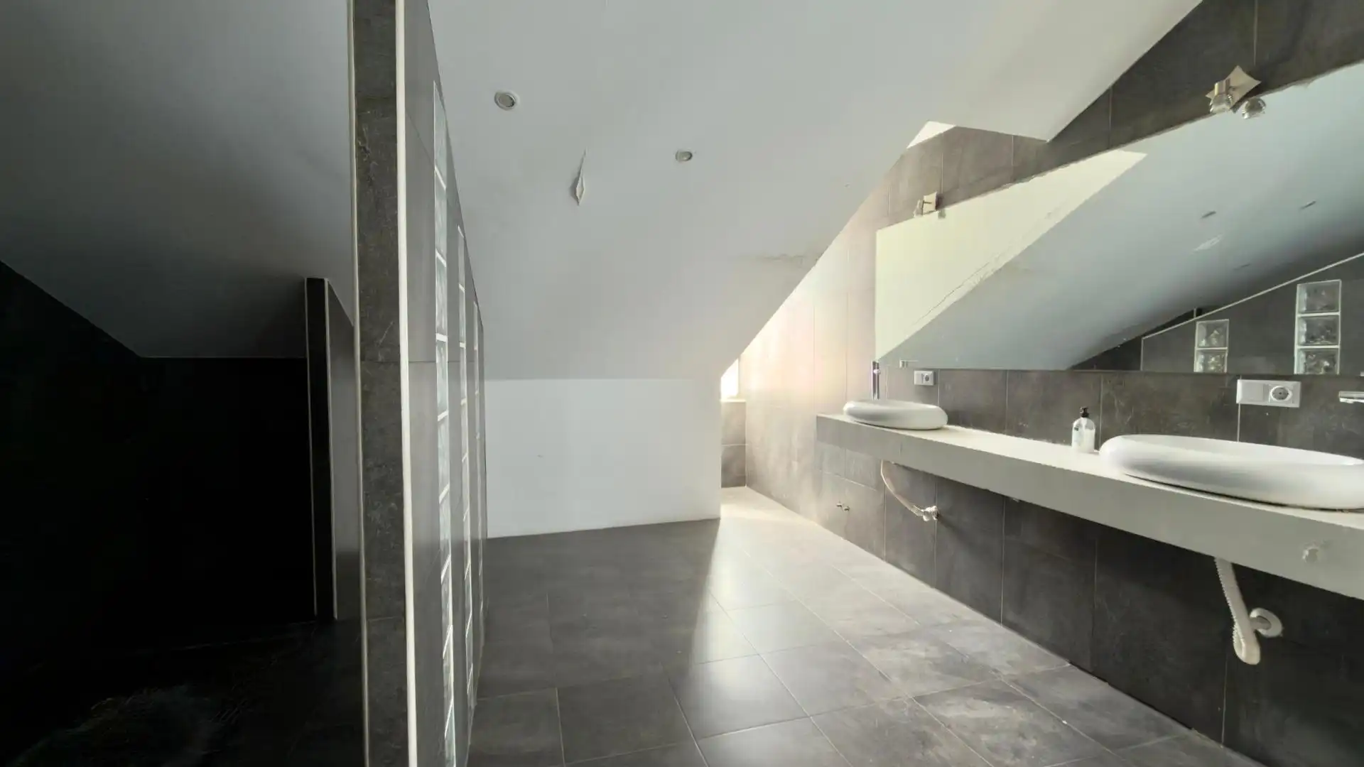 Bathroom of Houses for sale in Rincón de Loix
