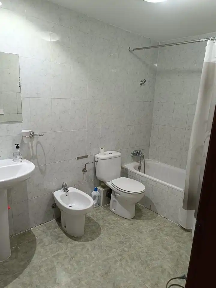 Baño de Piso en venta en Zaragoza con Aire acondicionado y Calefacción
