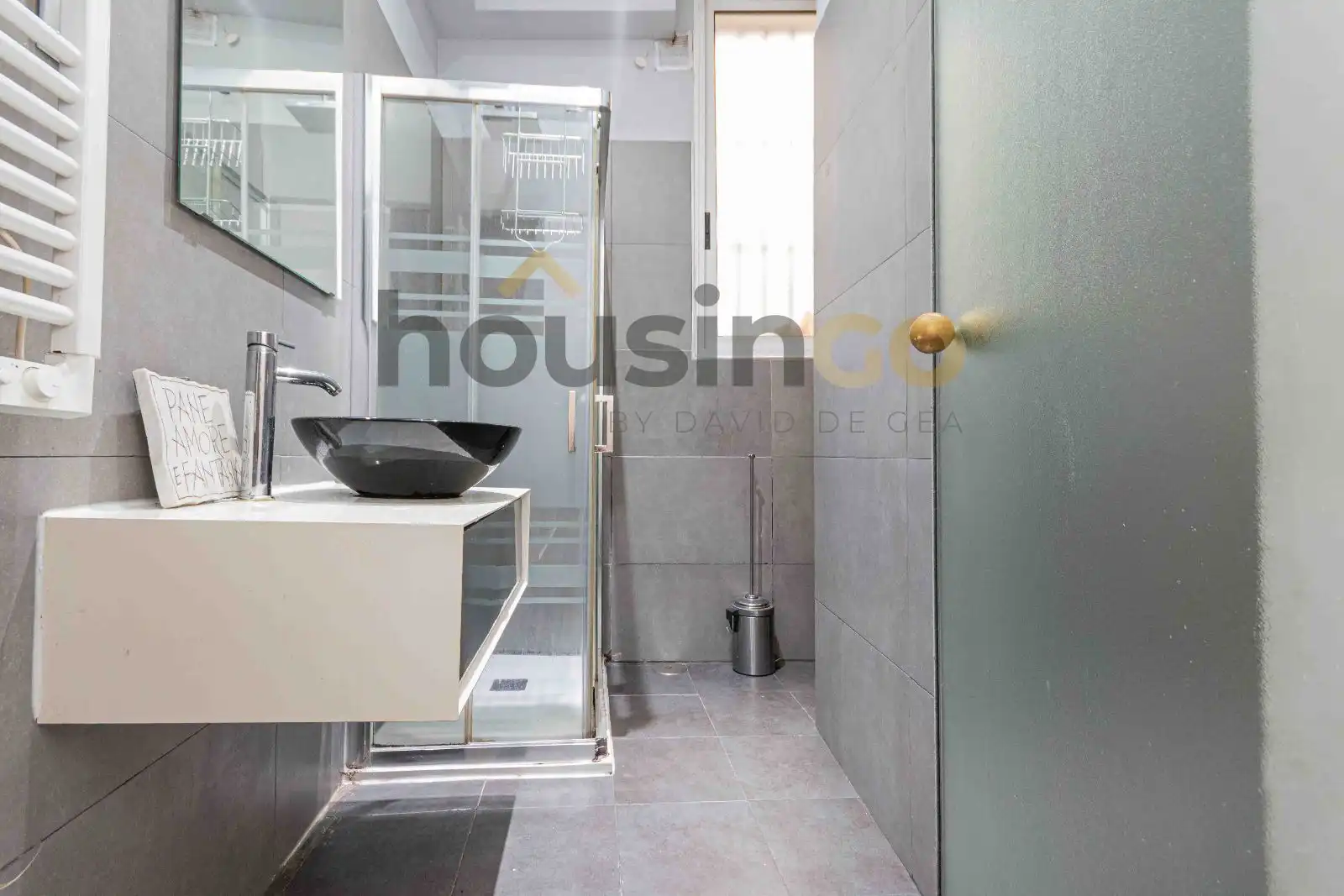 Baño de Oficina en venta en Madrid con Aire acondicionado y Calefacción
