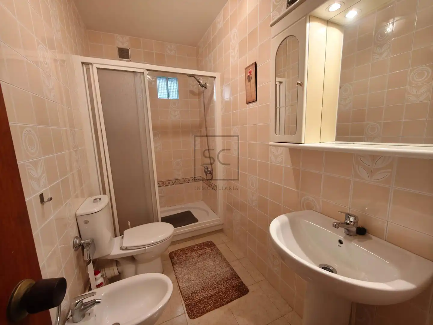 Baño de Piso en venta en Ferrol con Calefacción, Trastero y Amueblado